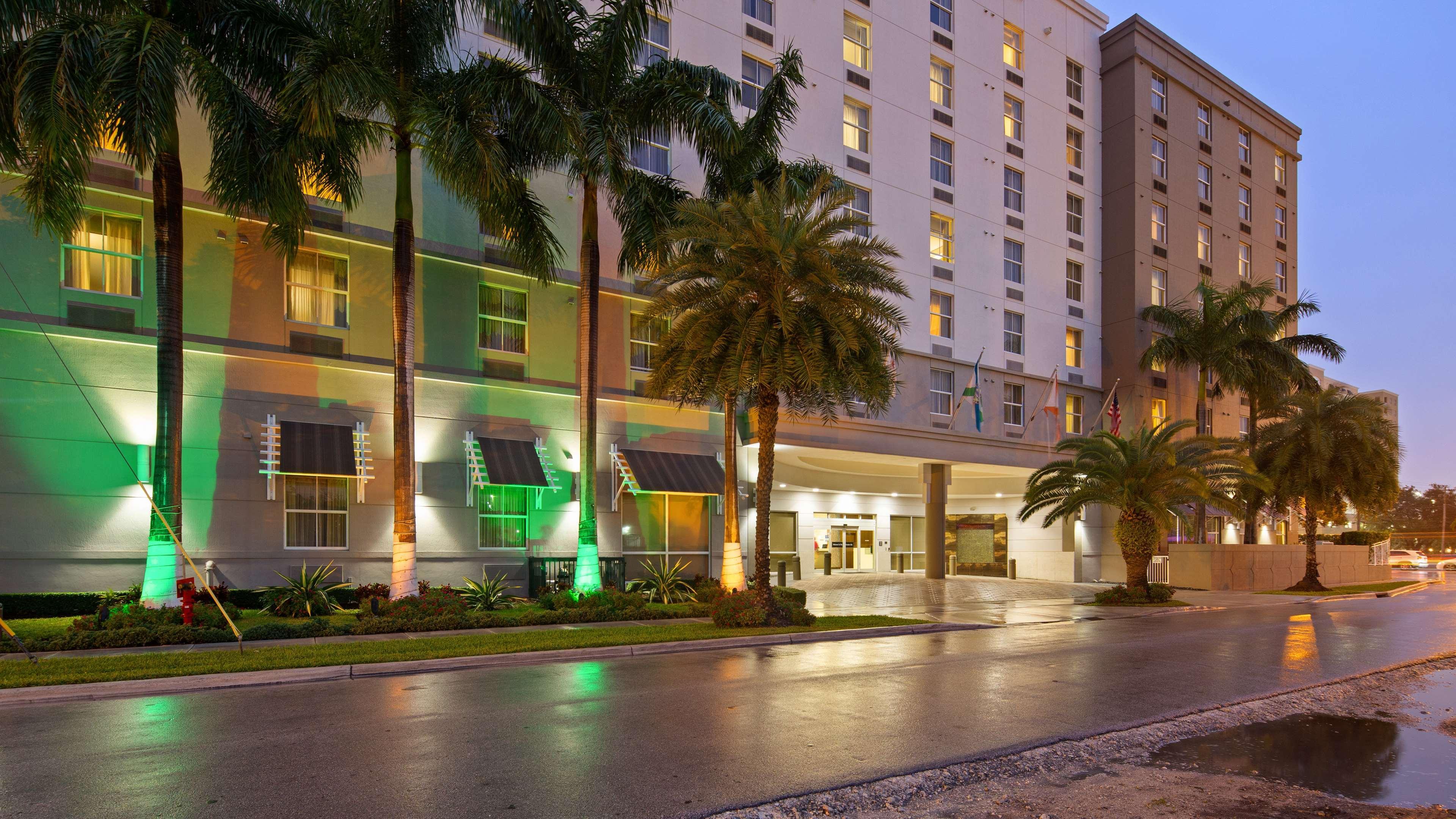 Hotel Western Premier International Airport Hotel&suites Coral Gables 3*