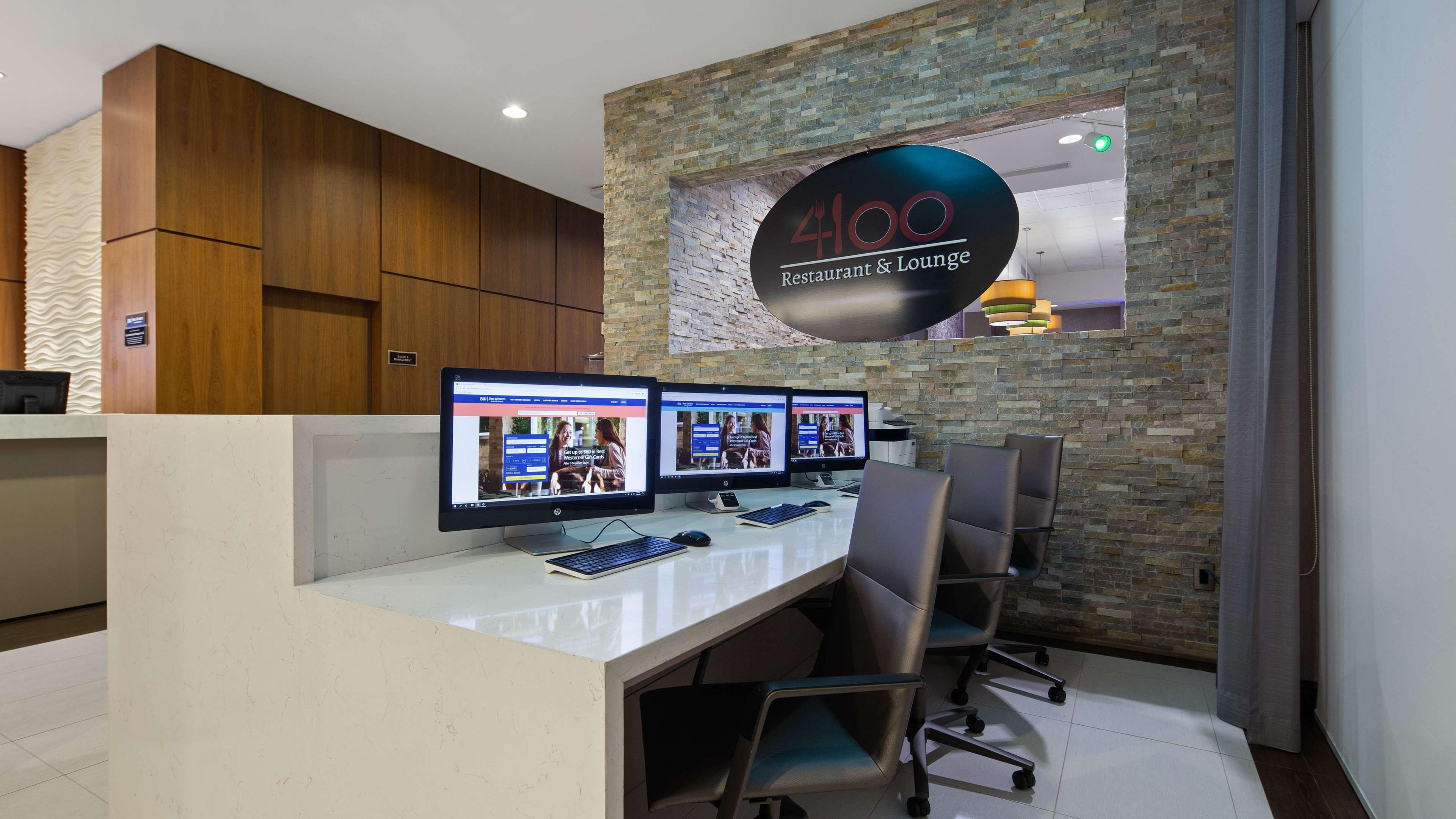 Western Premier International Airport Hotel&suites Coral Gables 3*